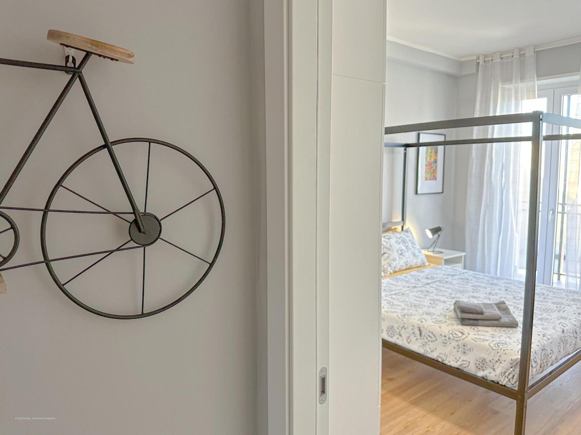 Torre 24 - Luxury Naviglio Suite Milan Bagian luar foto