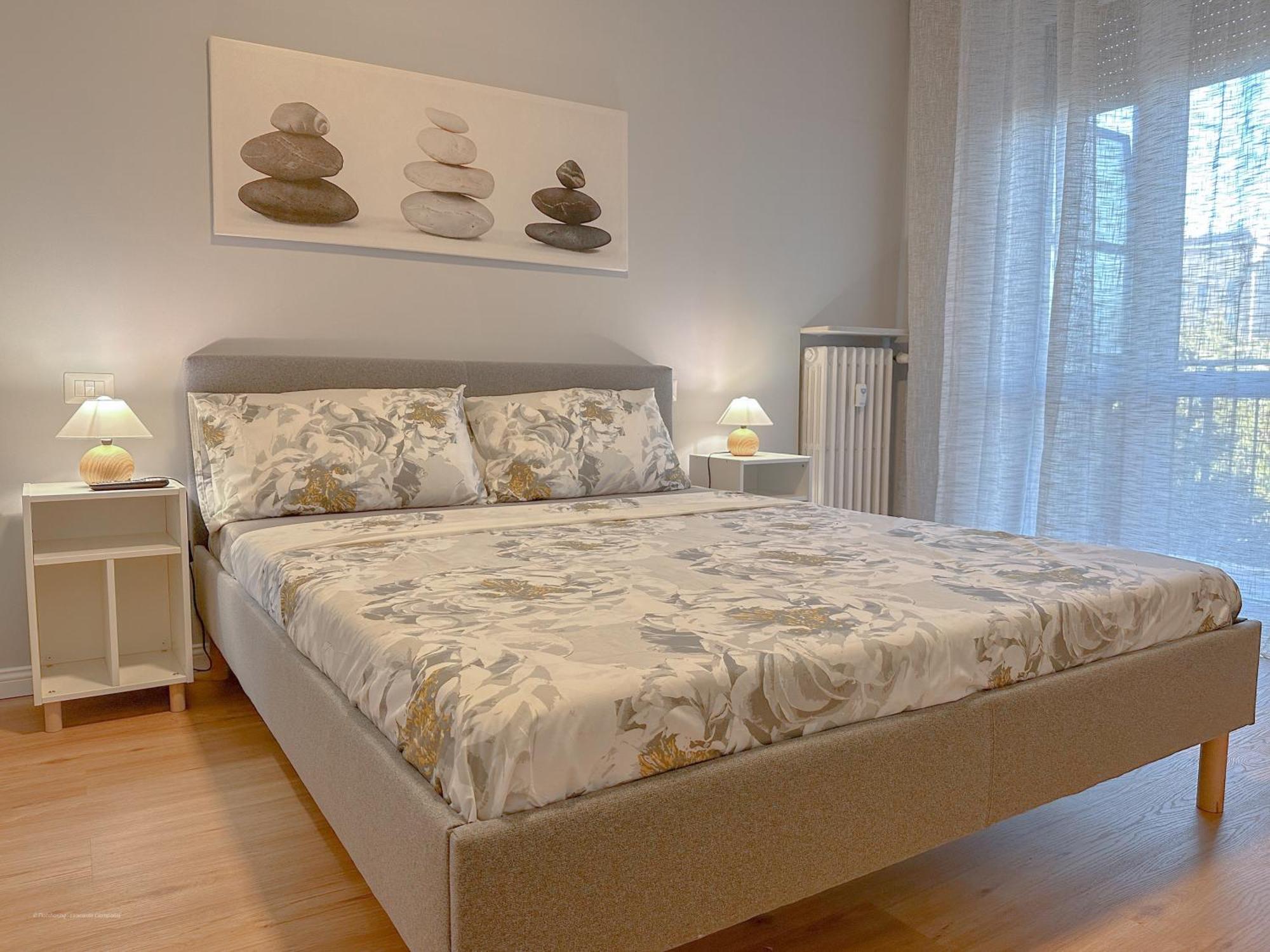 Torre 24 - Luxury Naviglio Suite Milan Bagian luar foto