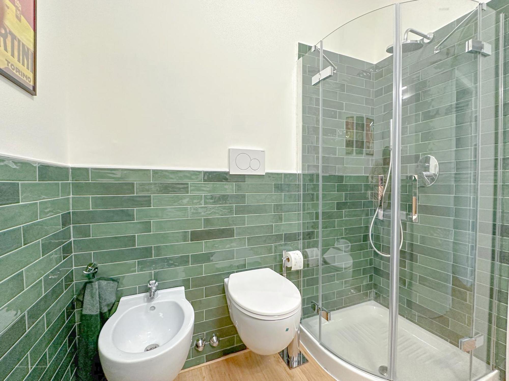Torre 24 - Luxury Naviglio Suite Milan Bagian luar foto