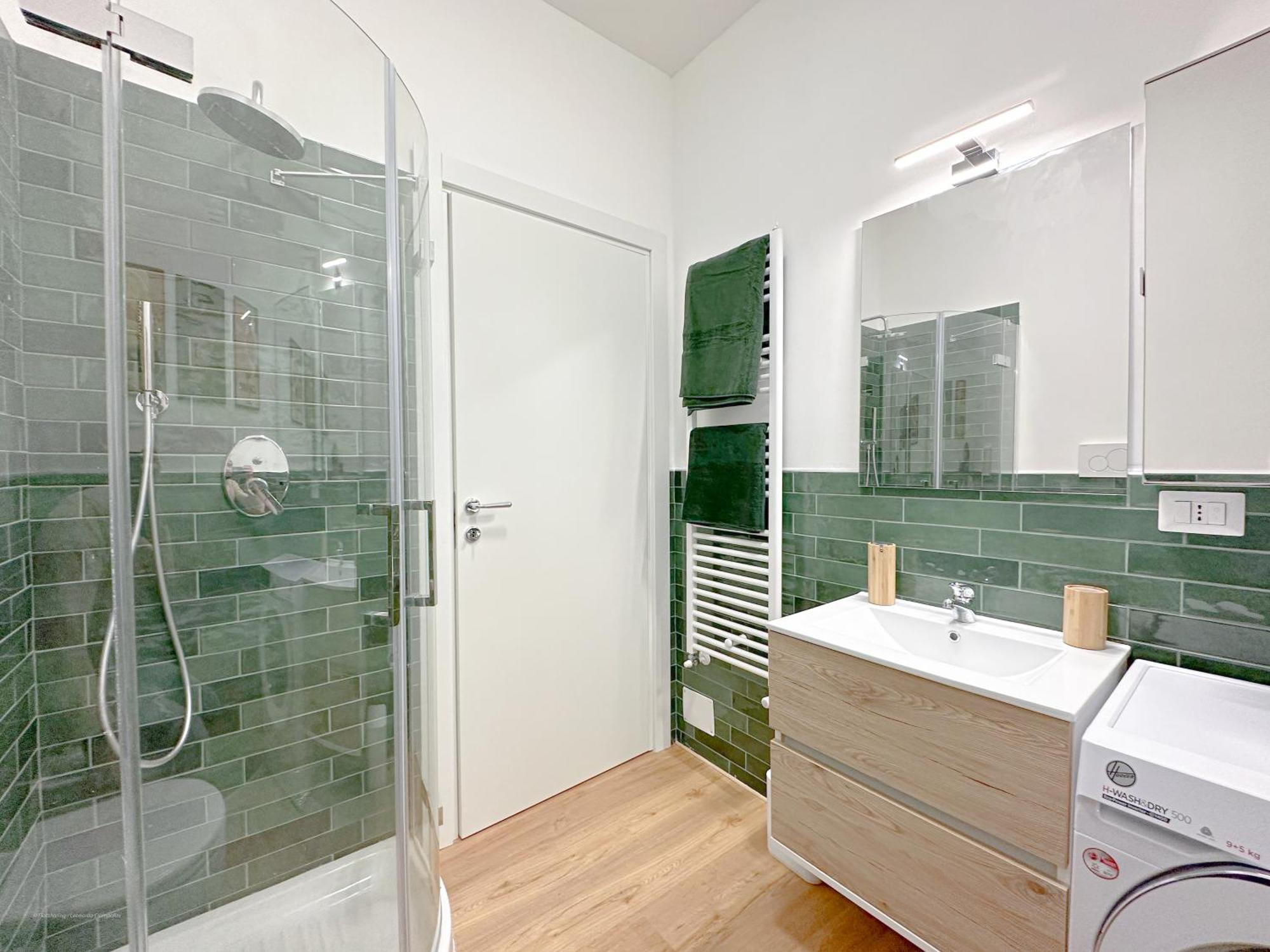 Torre 24 - Luxury Naviglio Suite Milan Bagian luar foto