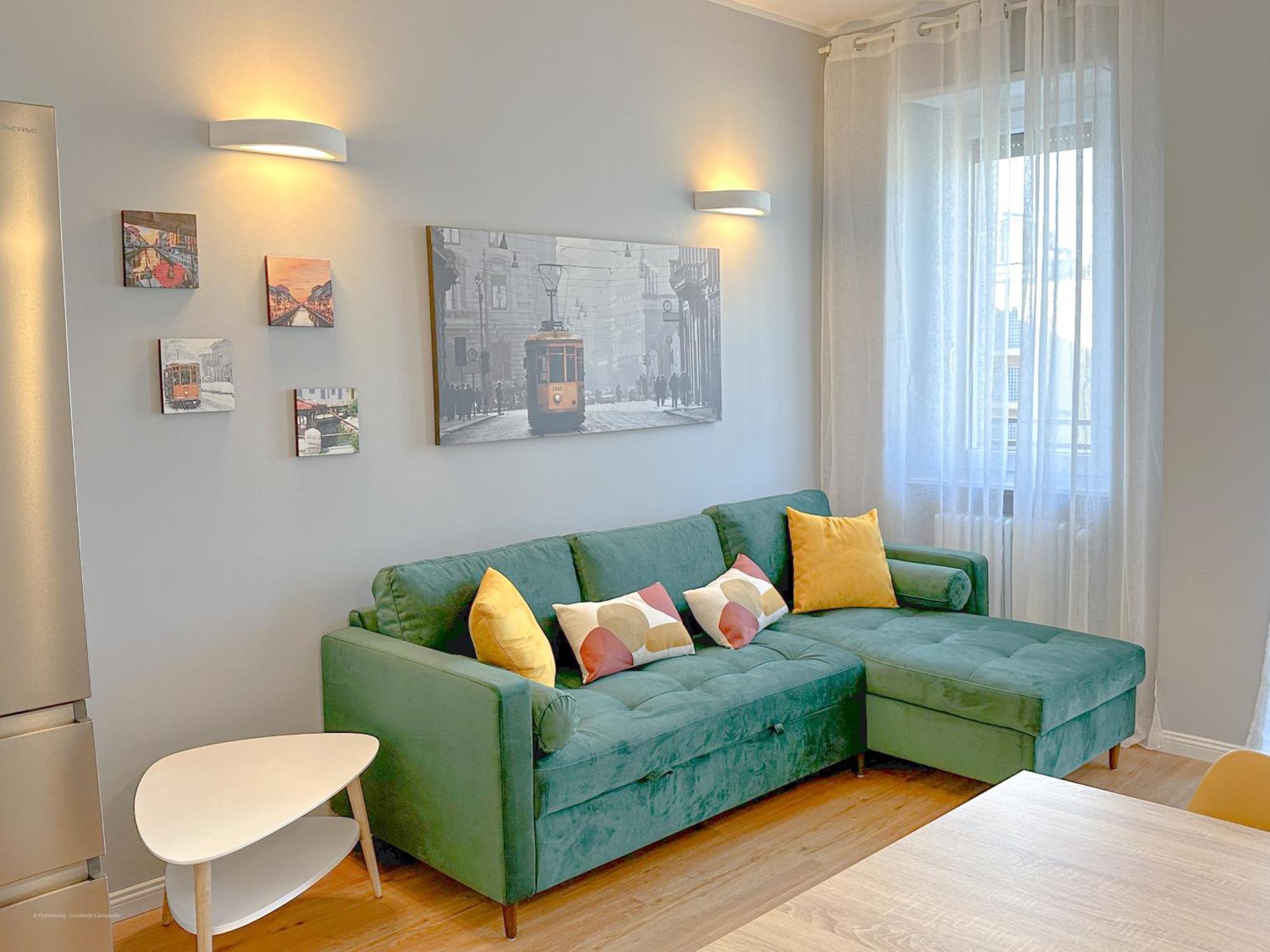 Torre 24 - Luxury Naviglio Suite Milan Bagian luar foto