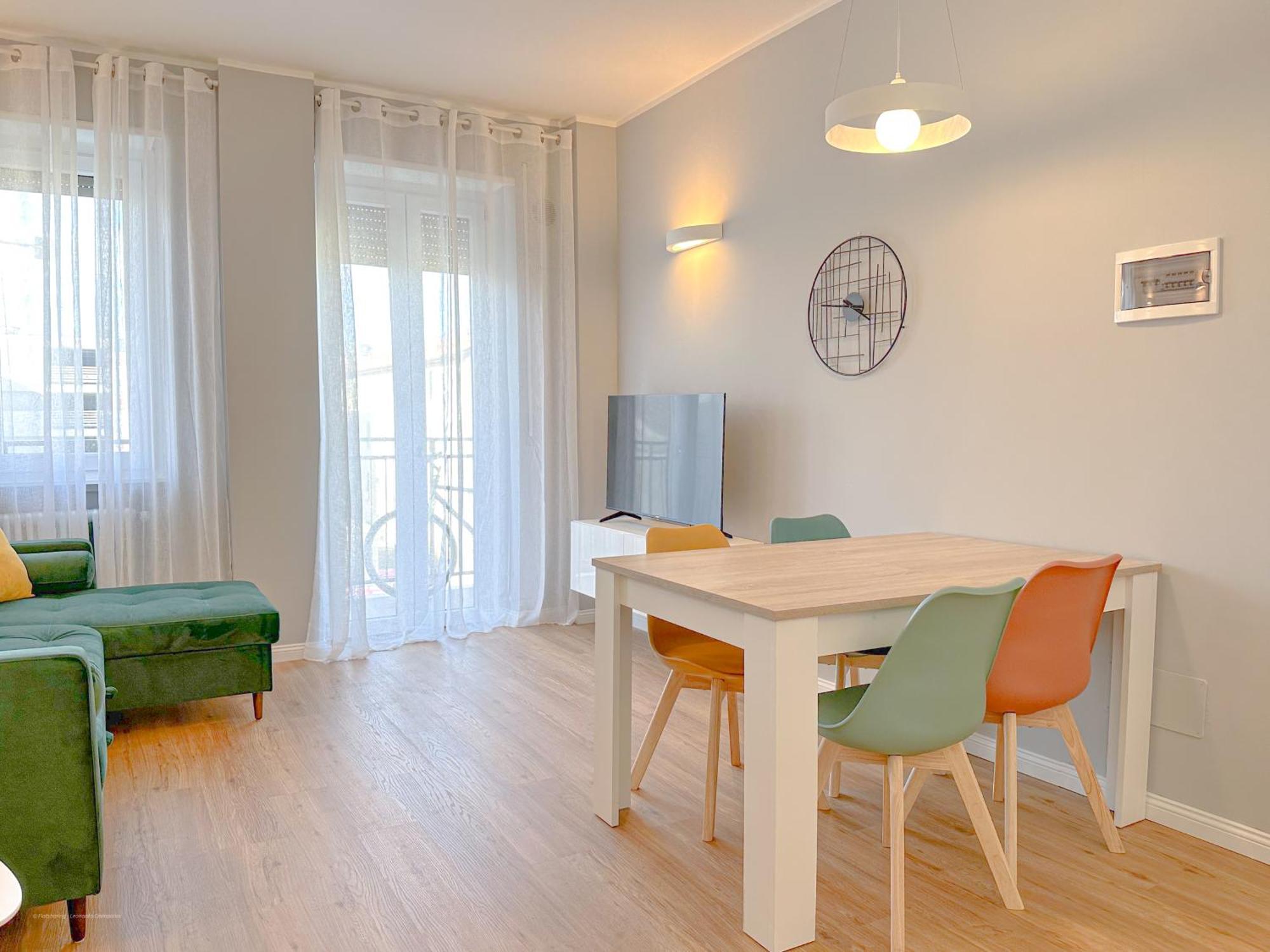 Torre 24 - Luxury Naviglio Suite Milan Bagian luar foto