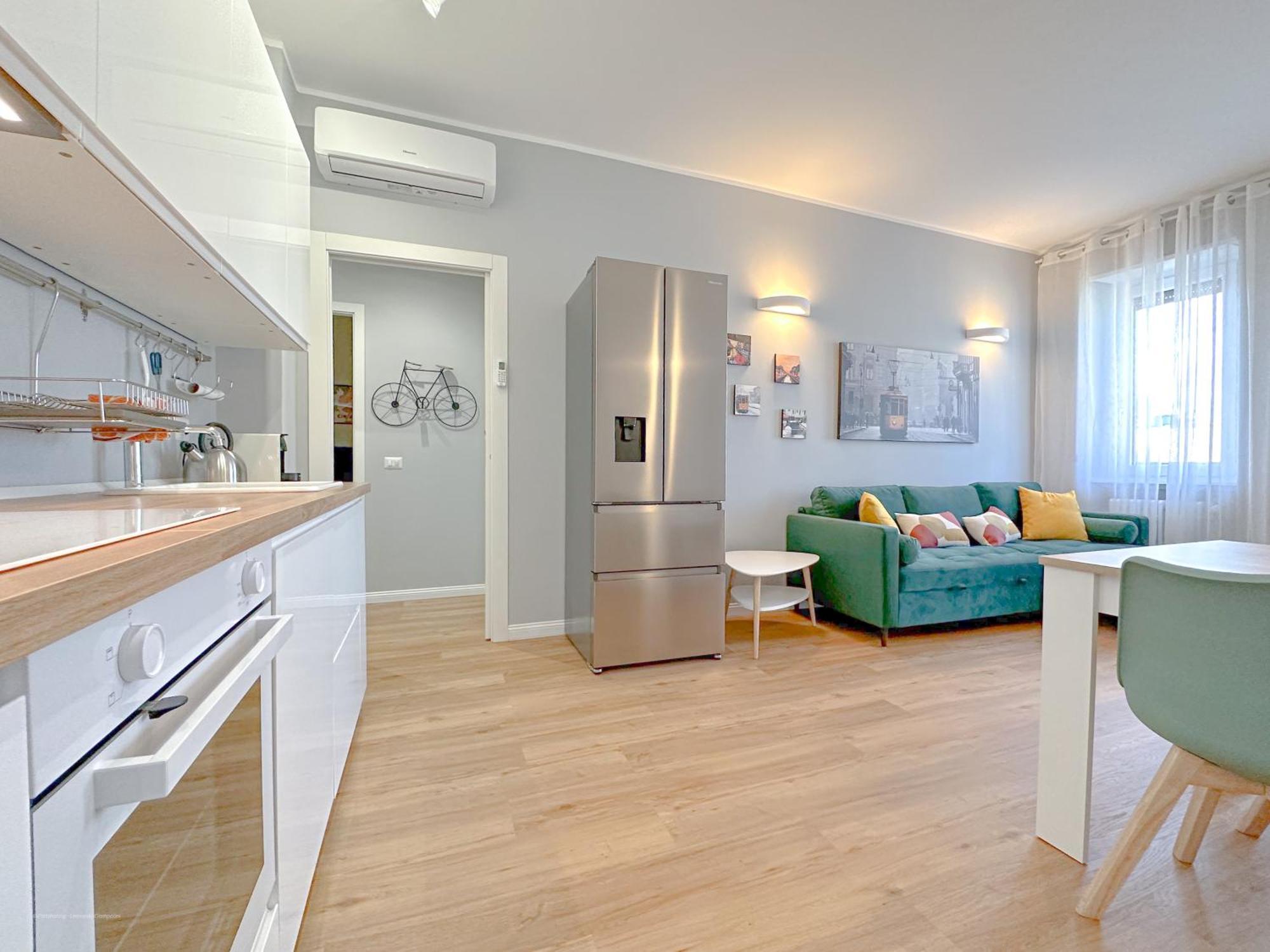 Torre 24 - Luxury Naviglio Suite Milan Bagian luar foto