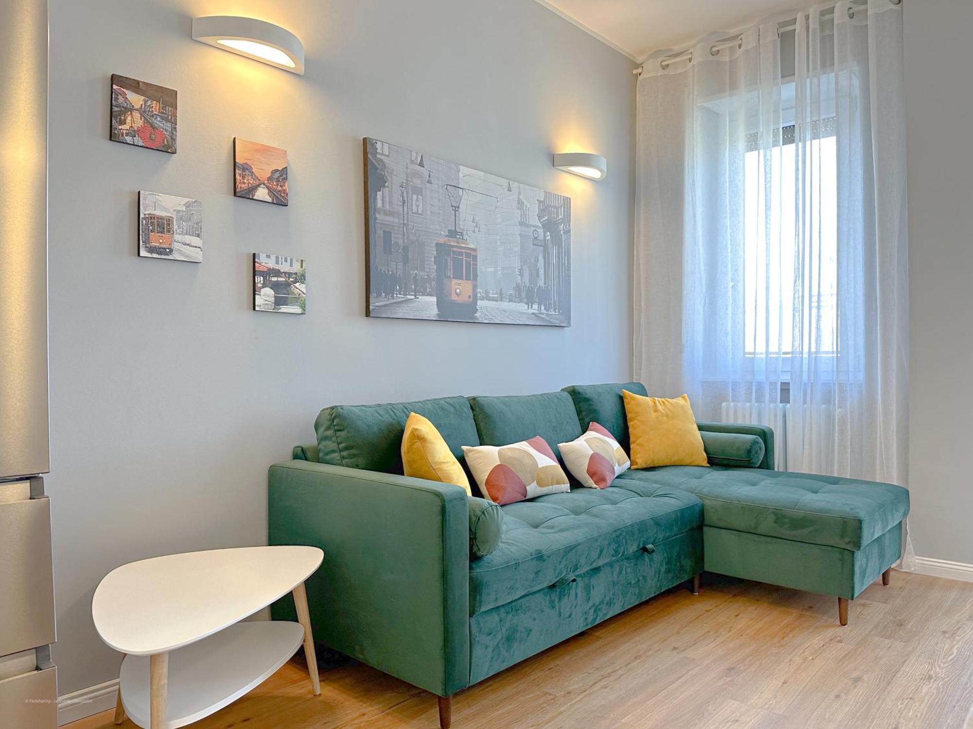 Torre 24 - Luxury Naviglio Suite Milan Bagian luar foto